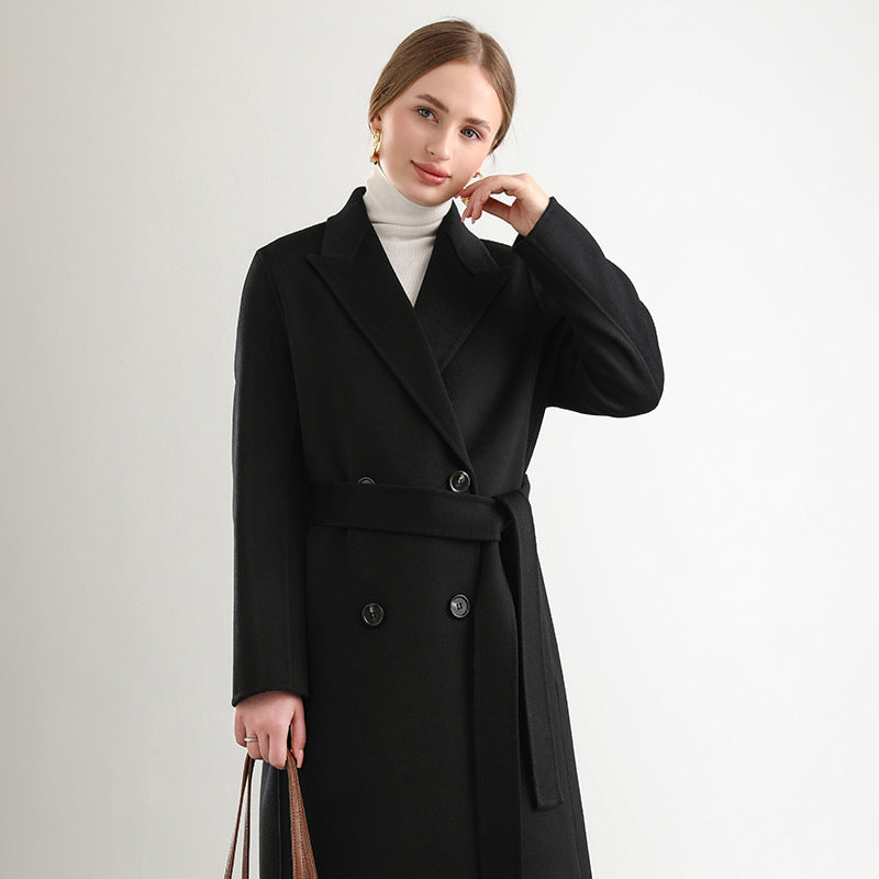 Manteau long en laine pour femme élégant et chaud – disponible chez Beloreva