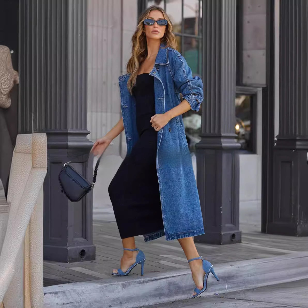 Trench long en denim femme ceinturé – disponible chez Beloreva