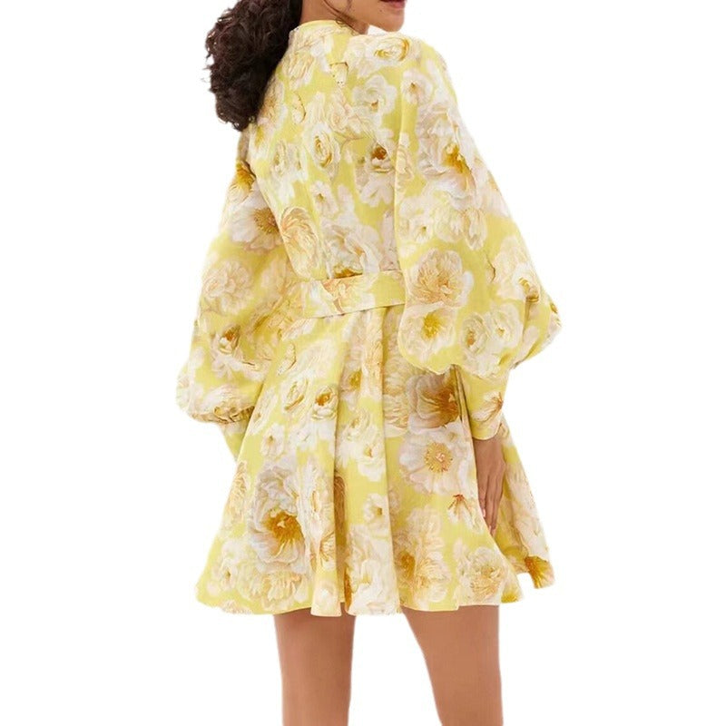 Robe Évasée Fleurie avec Ceinture – Allure Décontractée