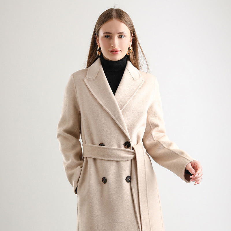 Manteau long en laine pour femme élégant et chaud – disponible chez Beloreva