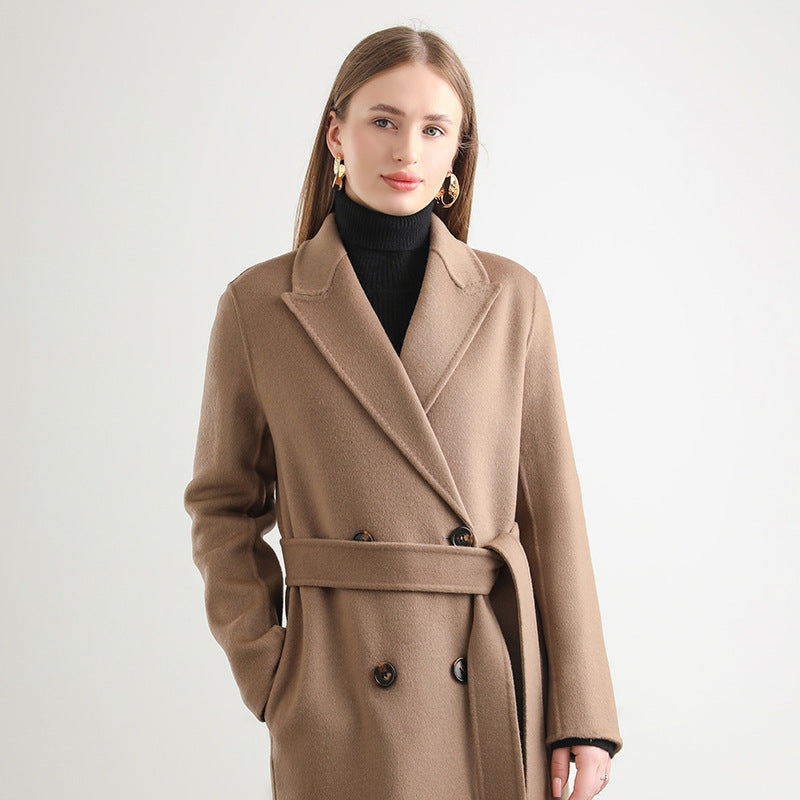 Manteau long en laine pour femme élégant et chaud – disponible chez Beloreva