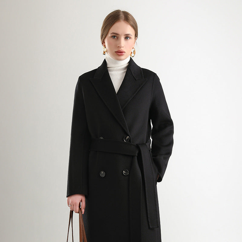 Manteau long en laine pour femme élégant et chaud – disponible chez Beloreva