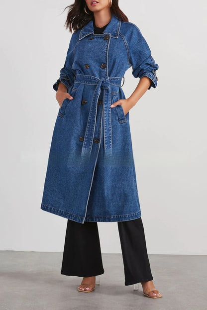 Trench long en denim femme ceinturé – disponible chez Beloreva