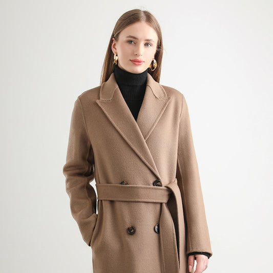 Manteau long en laine pour femme élégant et chaud – disponible chez Beloreva